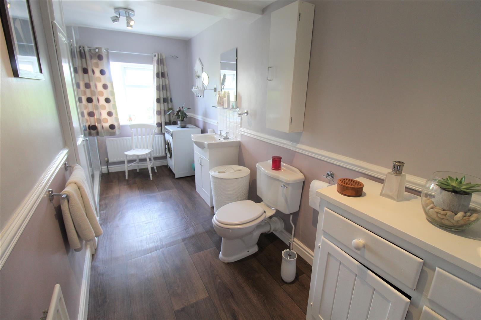 Turnhurst Road, Packmoor, Stoke-On-Trent